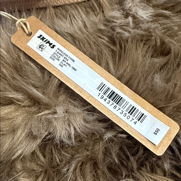 SKIMS Clay T-shirt Bra NWT 34D - Picture 4 of 4